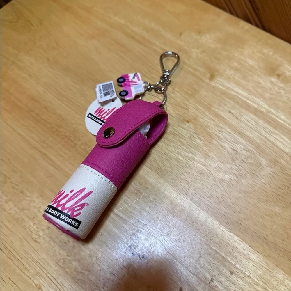 Bath & Body Works x Milk Bar 1oz Antibacterial Hand Spray Holder
